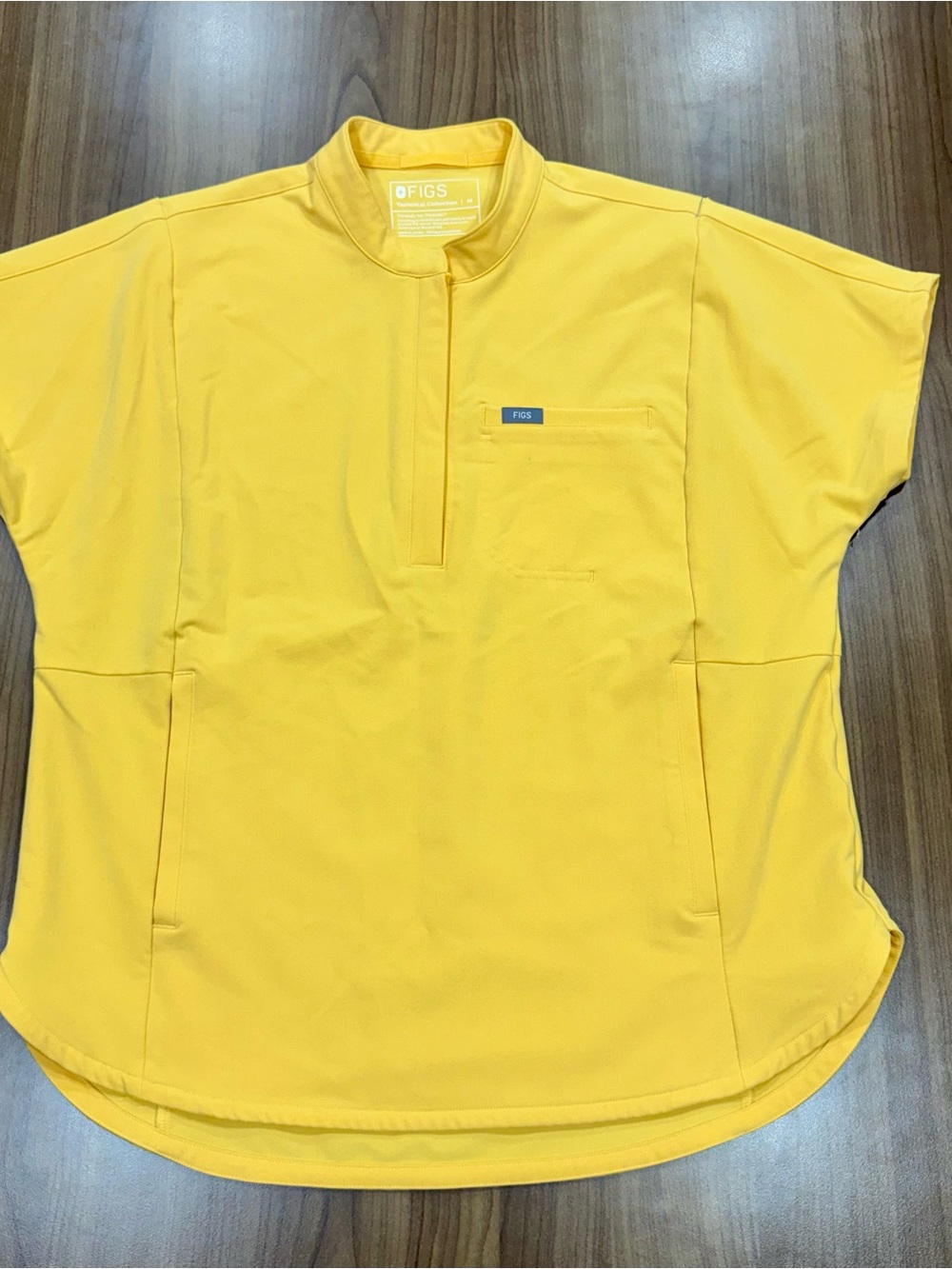 FIGS Montex Relaxed Mock-Neck Quarter-Zip Scrub Top - Dandelion Yellow - Size